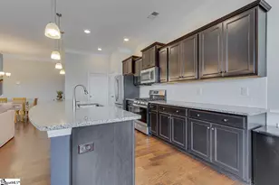 422 Bucklebury Rd, Greer, SC 29651 - Photo 16