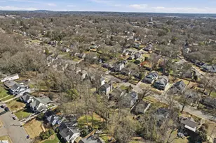 218 Cammer Ave, Greenville, SC 29605 - Photo 34