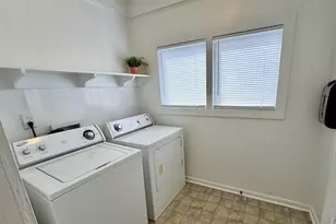 117 Hillcrest Cir, Greenville, SC 29609 - Photo 12