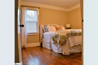 117 Hillcrest Circle, Greenville, SC 29609 - Photo 8