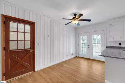 9 Forestdale Drive, Taylors, SC 29687 - Photo 18