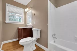 9 Forestdale Dr, Taylors, SC 29687 - Photo 16