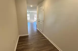 122 Stonyway Ln, Easley, SC 29640 - Photo 2