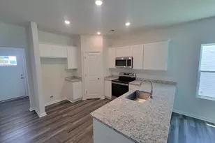 2341 Mill Loop, Spartanburg, SC 29301 - Photo 2
