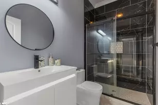 8 E St, Greenville, SC 29611 - Photo 16