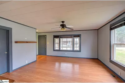 6 Lyman Street, Pelzer, SC 29669 - Photo 4