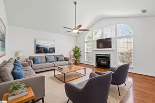 109 Guilford Dr, Easley, SC 29642 - Photo 16