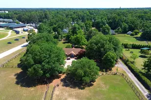1242 SE Audubon Dr, Aiken, SC 29803 - Photo 4