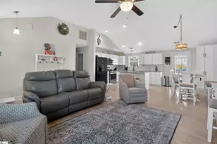 319 Sunnydale Dr, Taylors, SC 29687 - Photo 6