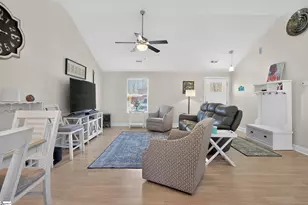 319 Sunnydale Dr, Taylors, SC 29687 - Photo 14