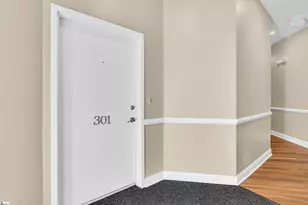 233 N Main St, Greenville, SC 29601 - Photo 14