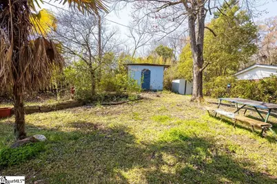 419 Academy Street, Laurens, SC 29360 - Photo 24