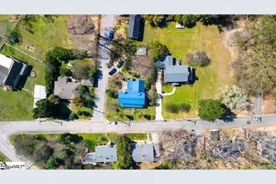 419 Academy Street, Laurens, SC 29360 - Photo 28