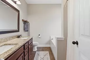 102 S Hamlet Ct, Moore, SC 29369 - Photo 16