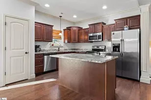 102 S Hamlet Ct, Moore, SC 29369 - Photo 6