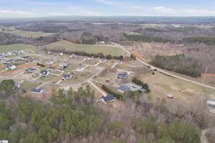 226 Oakbrook Ln, Gaffney, SC 29341 - Photo 18