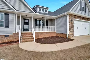 141 Deyoung Meadows Dr, Greer, SC 29651 - Photo 2