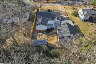 304 E 2nd Ave, Easley, SC 29640 - Photo 36