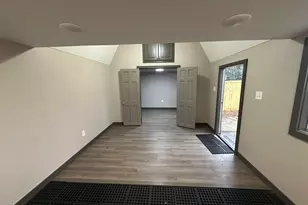 304 E 2nd Ave, Easley, SC 29640 - Photo 32