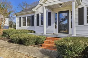 304 E 2nd Ave, Easley, SC 29640 - Photo 6