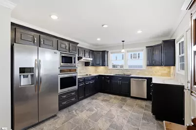 304 E 2nd Avenue, Easley, SC 29640 - Photo 2