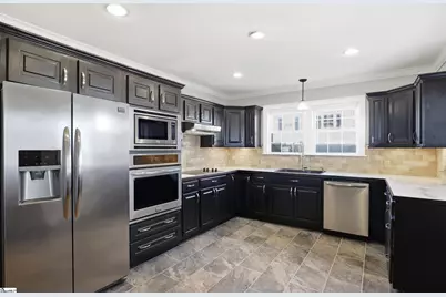 304 E 2nd Avenue, Easley, SC 29640 - Photo 12