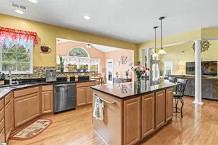 19 Neyland Dr, Fountain Inn, SC 29644 - Photo 18