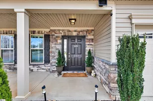 301 Cypress Hill Ct, Simpsonville, SC 29681 - Photo 2