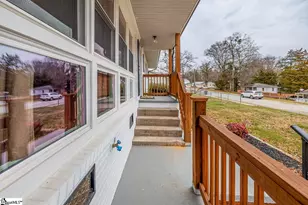 209 Boyd Ave, Simpsonville, SC 29681 - Photo 8