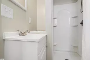 22 Woodridge Dr, Greenville, SC 29611 - Photo 12