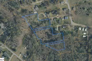 129 Smith St, Laurens, SC 29360 - Photo 1