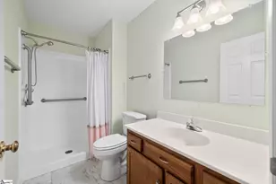 2 Hillview Dr, Greenville, SC 29615 - Photo 12