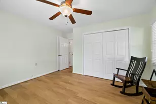 2 Hillview Dr, Greenville, SC 29615 - Photo 14