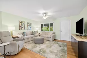 2 Hillview Dr, Greenville, SC 29615 - Photo 4