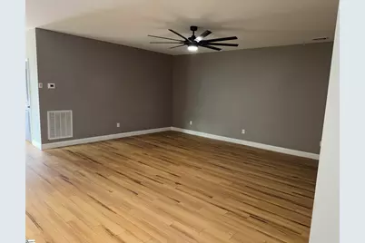 134 Carlton Street, Greenwood, SC 29649 - Photo 6