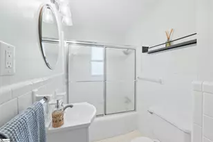 305 Crestwood Dr, Mauldin, SC 29662 - Photo 18