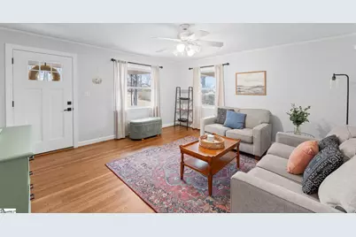 305 Crestwood Drive, Mauldin, SC 29662 - Photo 4