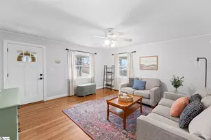 305 Crestwood Dr, Mauldin, SC 29662 - Photo 4