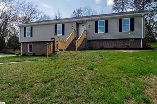 19 Velma Dr, Taylors, SC 29687 - Photo 1