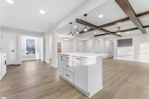 19 Velma Dr, Taylors, SC 29687 - Photo 6