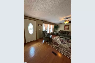 207 Elijah Simmons Road, Woodruff, SC 29388 - Photo 4