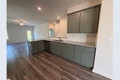 12196 Lansbury Drive, Inman, SC 29349 - Photo 8