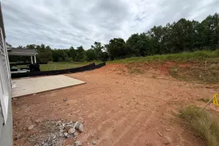 12196 Lansbury Dr, Inman, SC 29349 - Photo 24