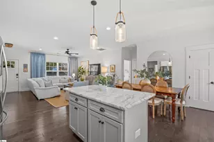 105 Burgess Ave, Greenville, SC 29609 - Photo 8