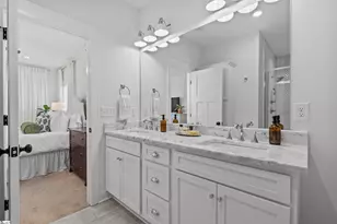 105 Burgess Ave, Greenville, SC 29609 - Photo 12