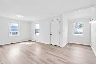 5 Bagwell Ave, Greenville, SC 29611 - Photo 2