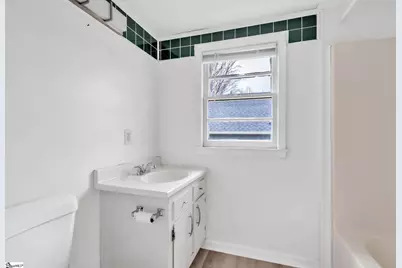 5 Bagwell Avenue, Greenville, SC 29611 - Photo 16