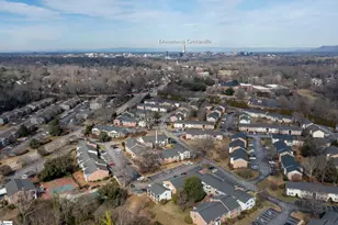 925 Cleveland St, Greenville, SC 29601 - Photo 32