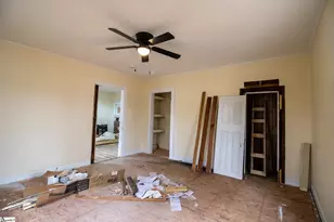 607 Holmes St, Gaffney, SC 29341 - Photo 14