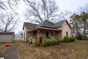 607 Holmes St, Gaffney, SC 29341 - Photo 2